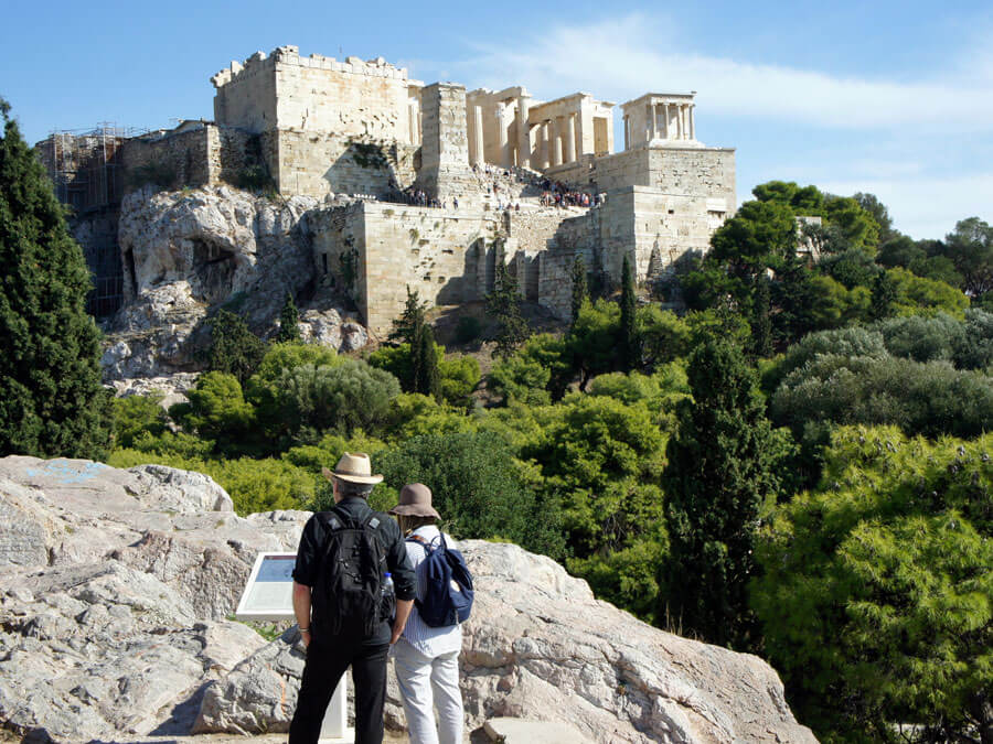 Reading an inscription across the Acropolis Hill