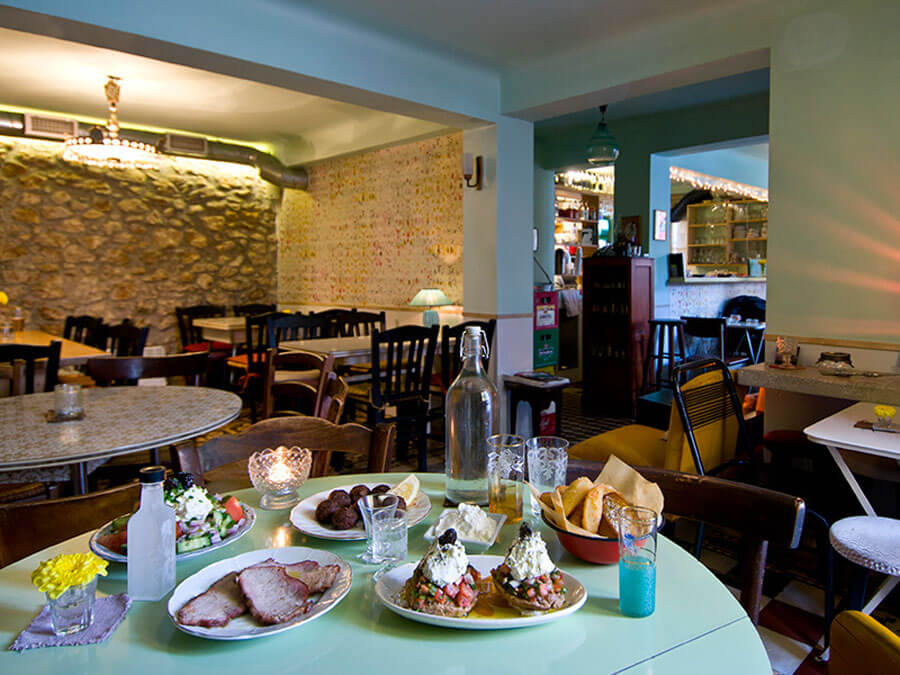 Aster restaurant in Petralona