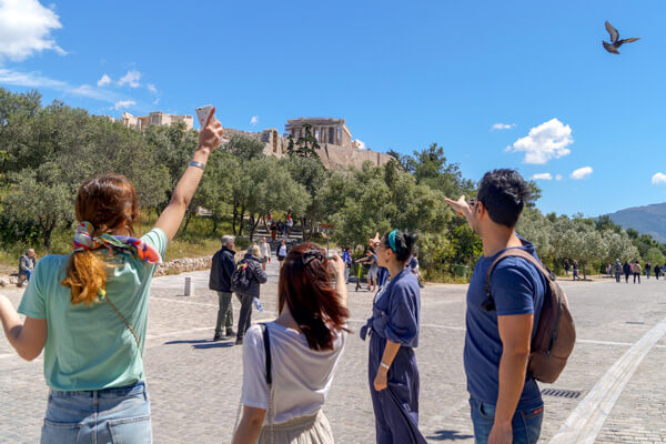 Alternative walking tour in Athens